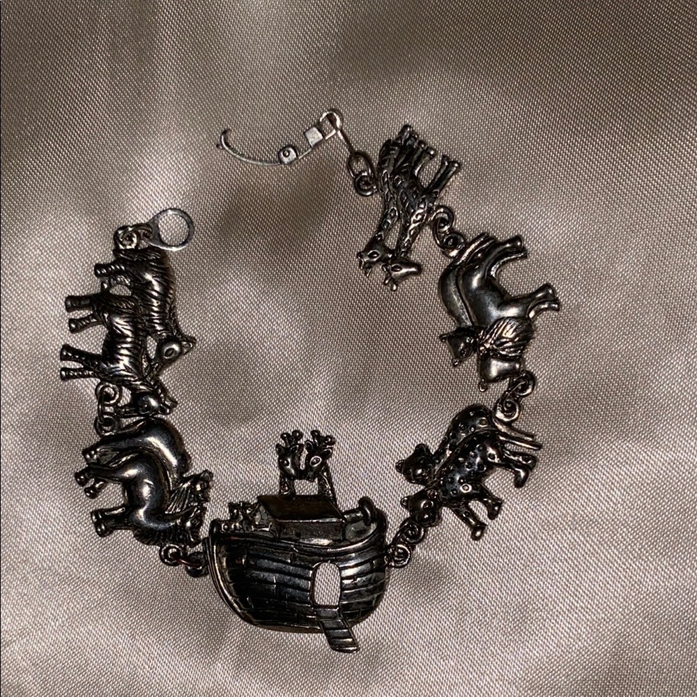 Biblical Vintage Silver Noah's Ark Charm Bracelet, excellent condition